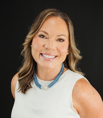 Portrait of Beth Latham, Realtor®.
